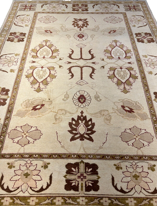 7'0"x9'3" Hand-Knotted 100% Wool Pile Indian Arut Carpet - Area Rug