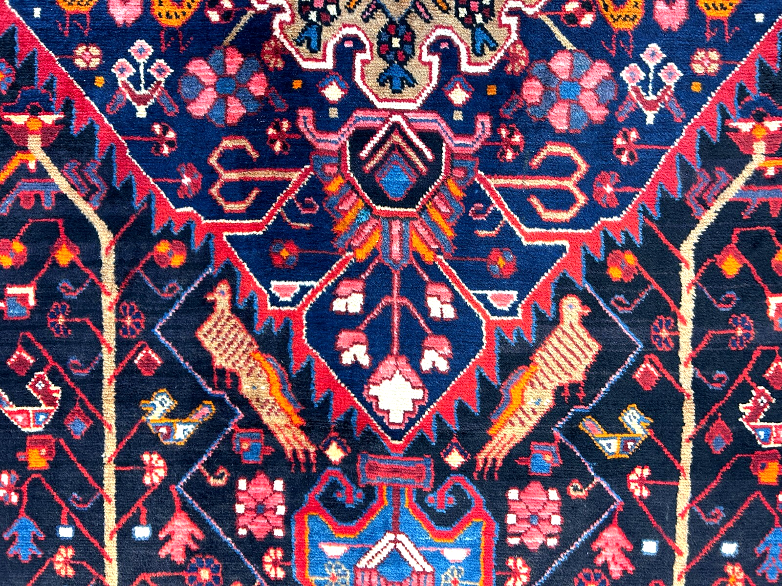 5'6" x 10'5" Hand-Knotted 100% Wool Carpet - Nahavande Area Rug