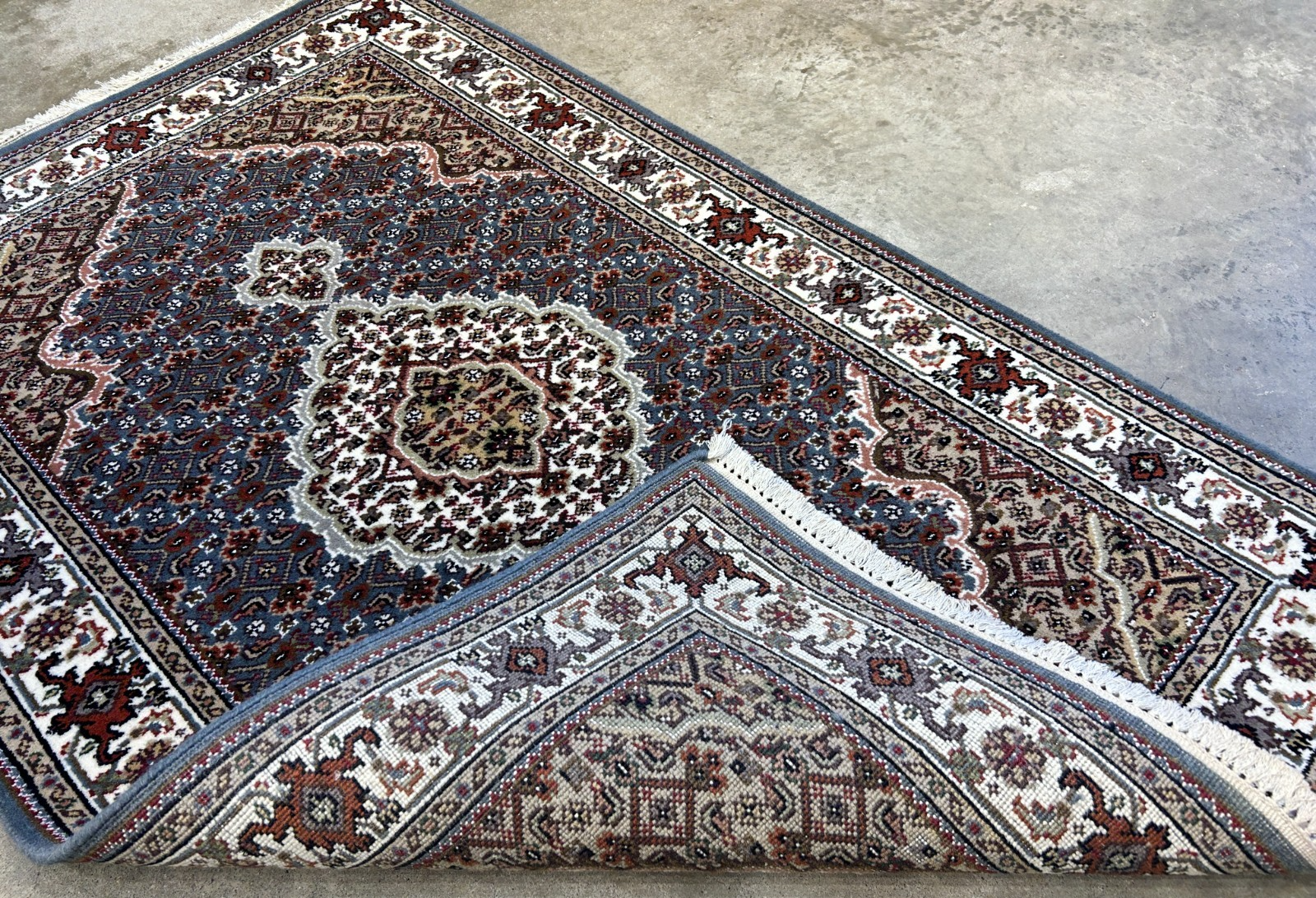 3'1"x4'10" Hand-Knotted Wool & Silk Pile Tabrize Mahi Rug
