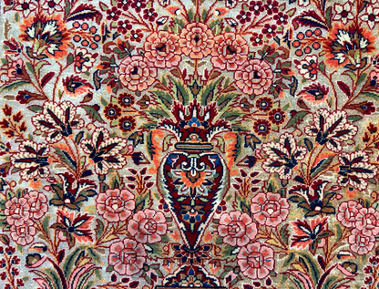 3'3"x5'4" Very Fine Hand-Knotted 100% Wool Pile Persiane Kashane Rug