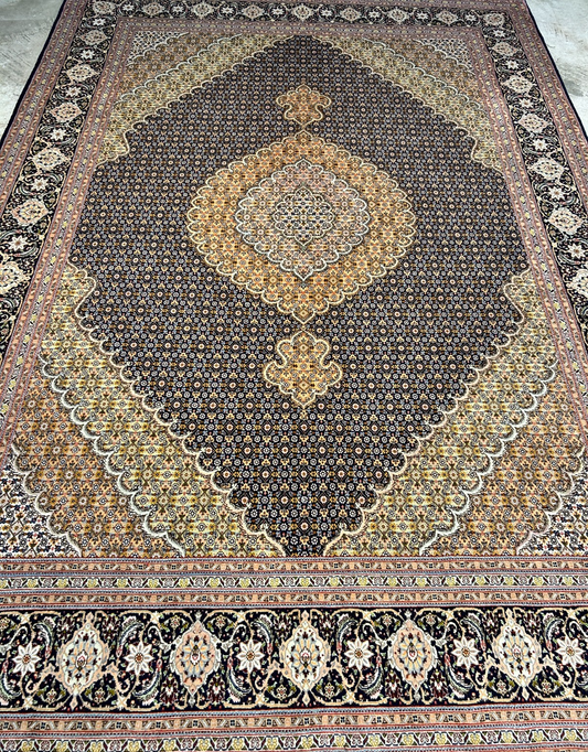 6'6"x9'9" Fine Hand-Knotted Wool & Silk Blend Tabrize Mahi Carpet - Area Rug