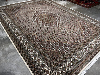 8'3"x11'4'' Hand-Knotted  100% Wool Pile Tabrize Mahi Area Rug