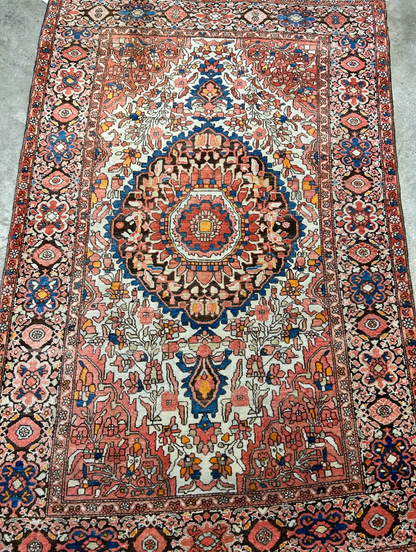 3'3"x5' Antique Hand-Knotted 100% Wool Pile Sarouke Farahan Rug