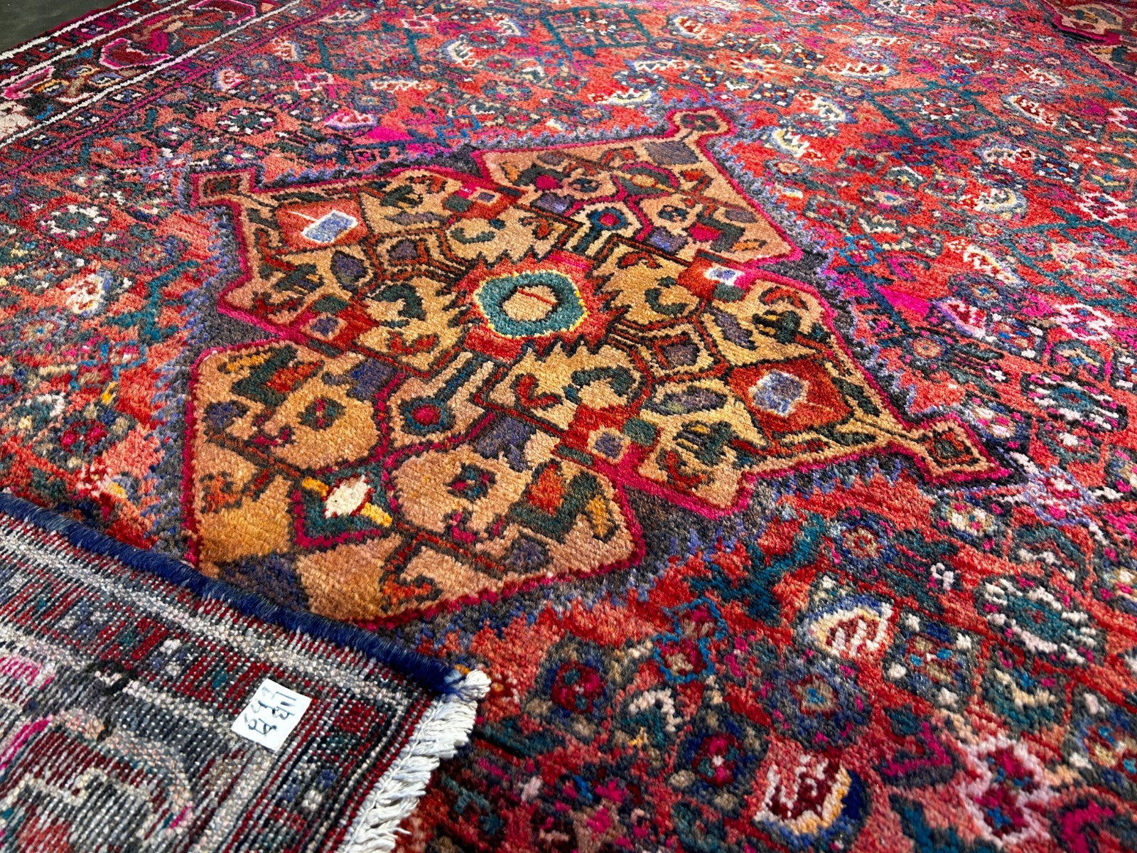 5'1" x 8'1" Hand-Knotted 100% Wool Pile Hamadane Sennehe Area Rug
