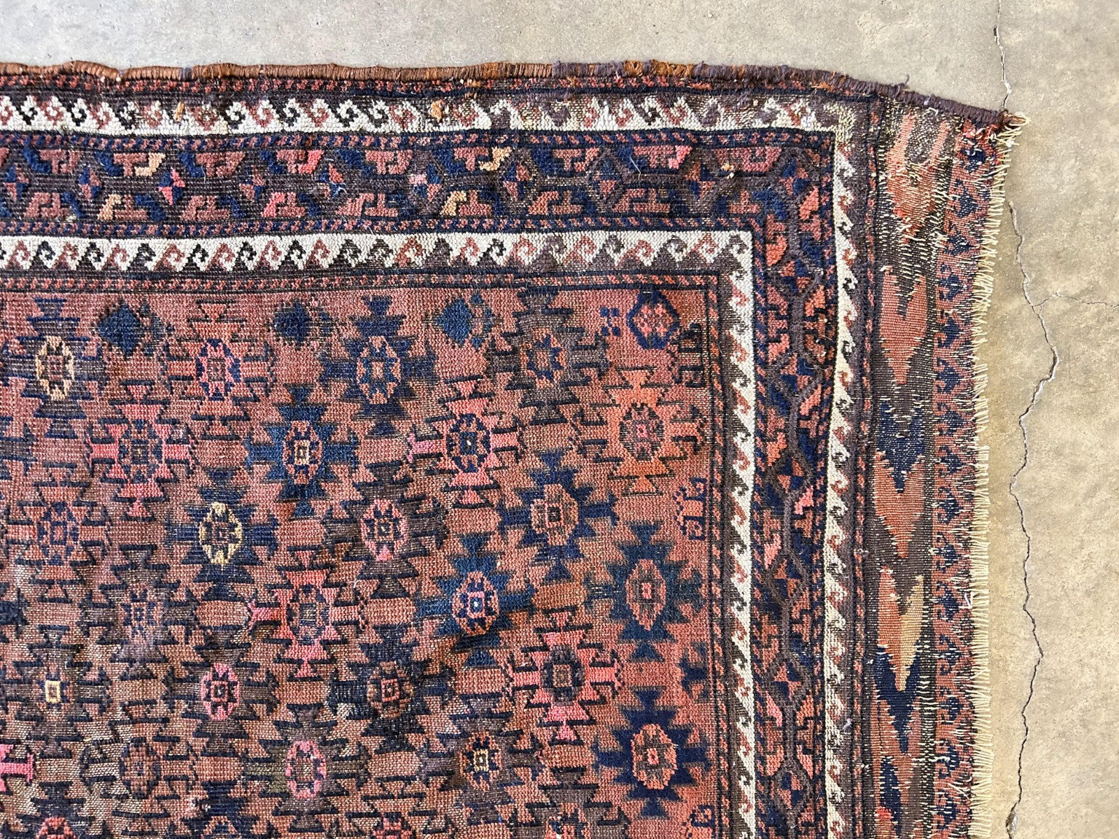 3'5"x5'9" Antique Hand-Knotted 100% Wool Senneh Area Rug - Carpet