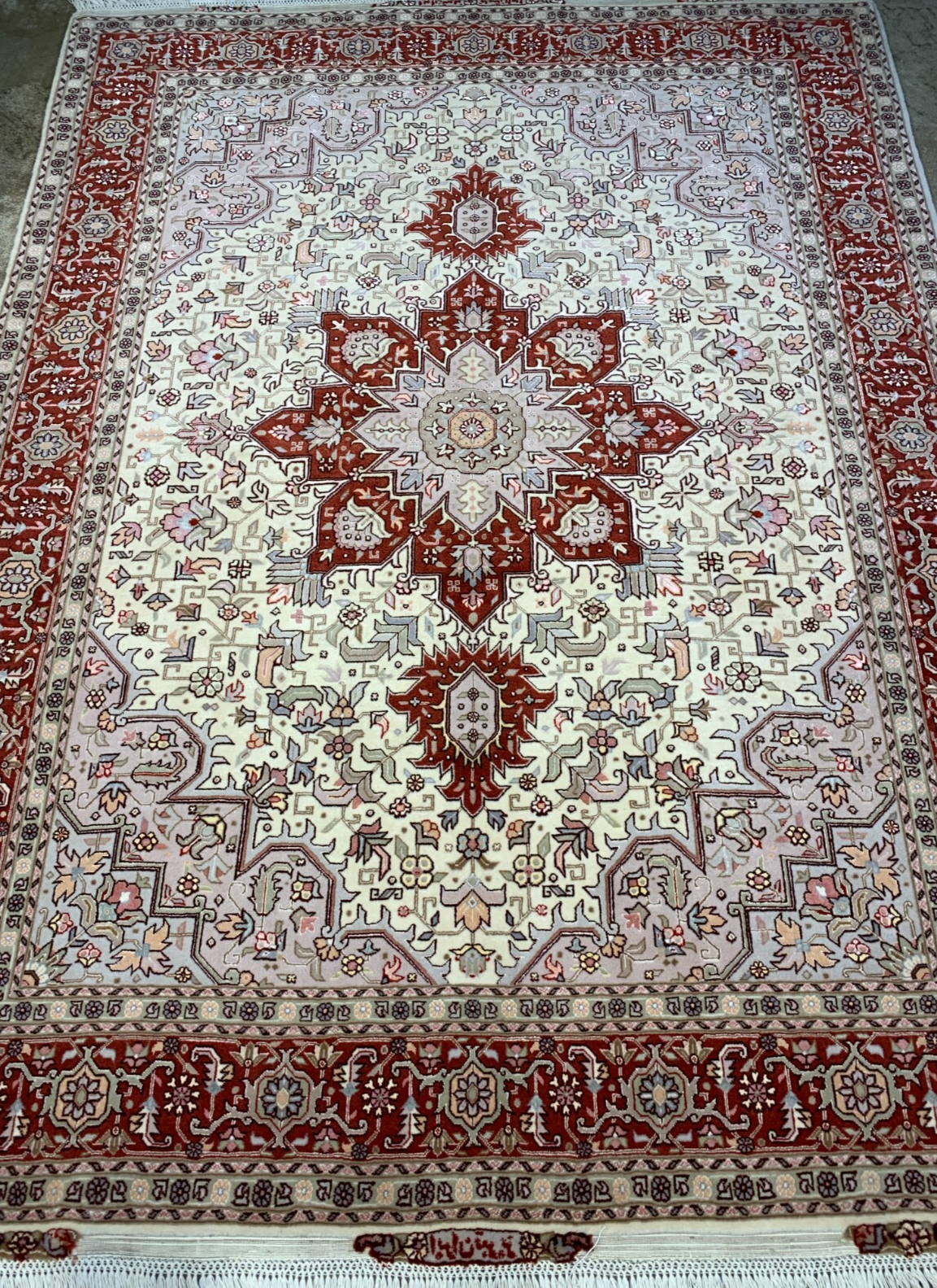 4'10"x6'8" Very Fine Hand-Knotted Wool & Silk Blend Tabrize Carpet - Area Rug