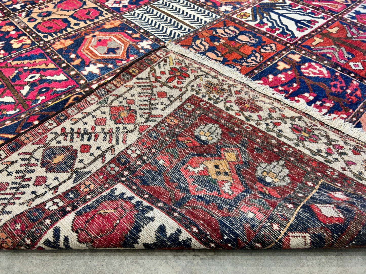 7'1"x10'1" Hand-Knotted 100% Lamb Wool Bakhtiarie Carpet - Area Rug