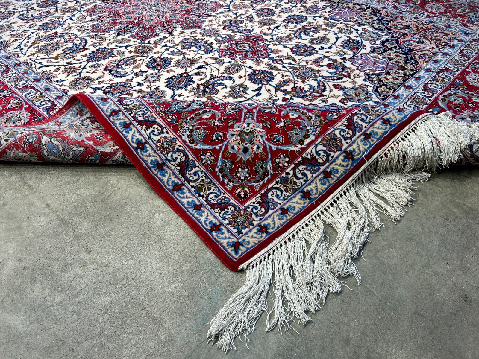 6'9"x10'1" Extra-Fine Hand-Knotted Wool & Silk Blend Isfahane Carpet - Area Rug