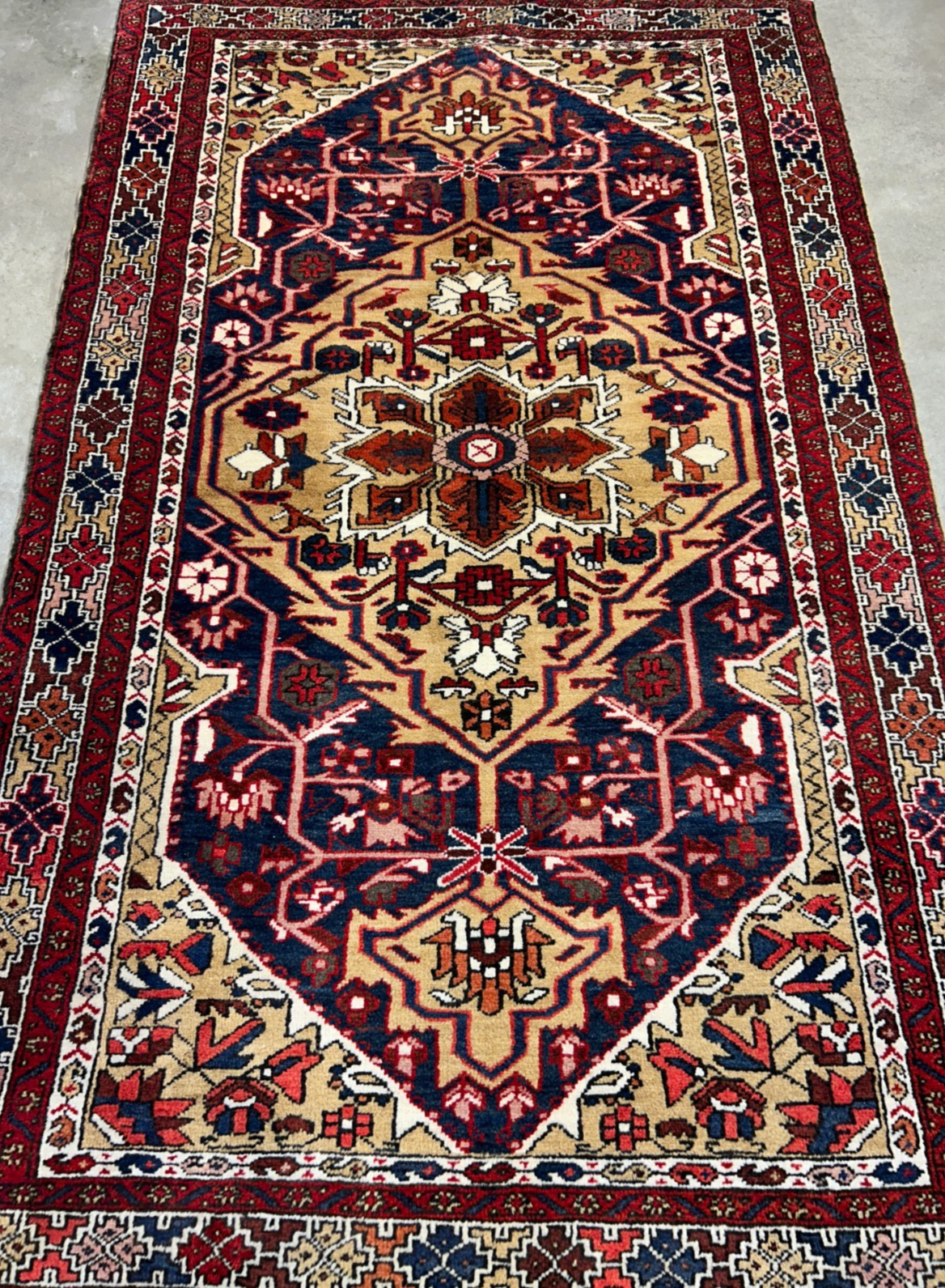 4'6"x7'4" Hand-Knotted 100% Wool Pile Herize Area Rug - Carpet