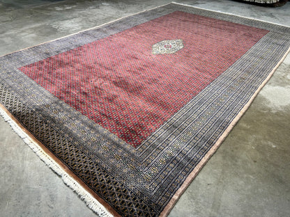 6'x9' Vintage Old Hand-Knotted Wool Oriental Rug - Area Carpet