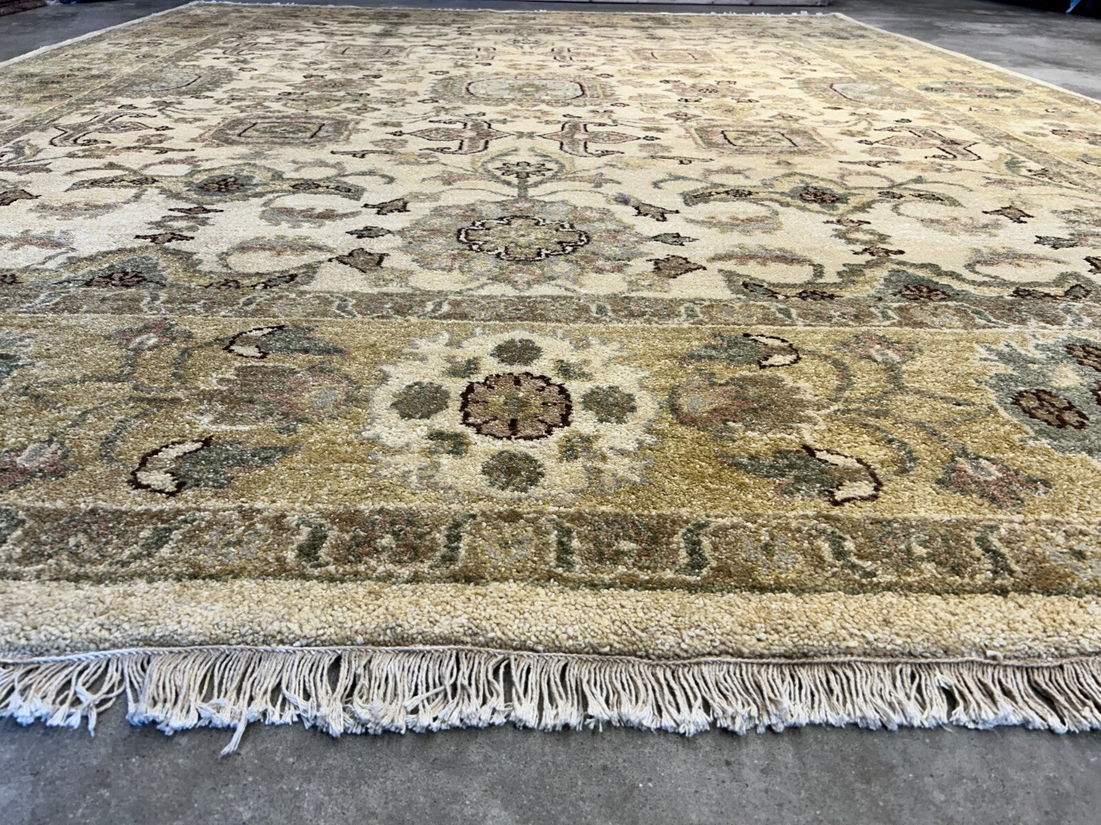 9'x12' Hand-Knotted 100% Wool Pile Oriental Rug
