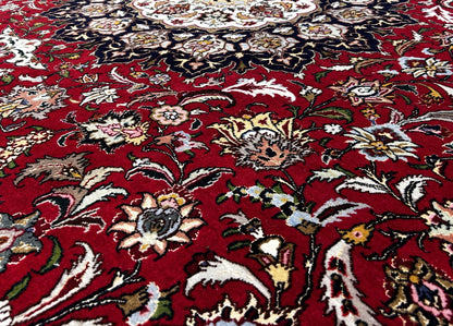 9'x11'9" Fine Hand-Knotted Wool & Silk Tabrize Area Rug - Carpet