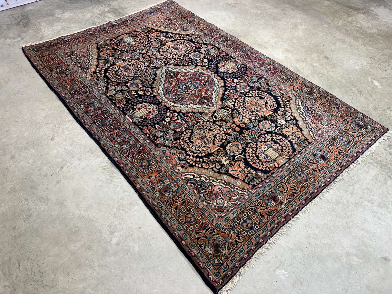 4'8"x7' Antique Hand-Knotted 100% Wool Pile Josane Area Rug - Carpet