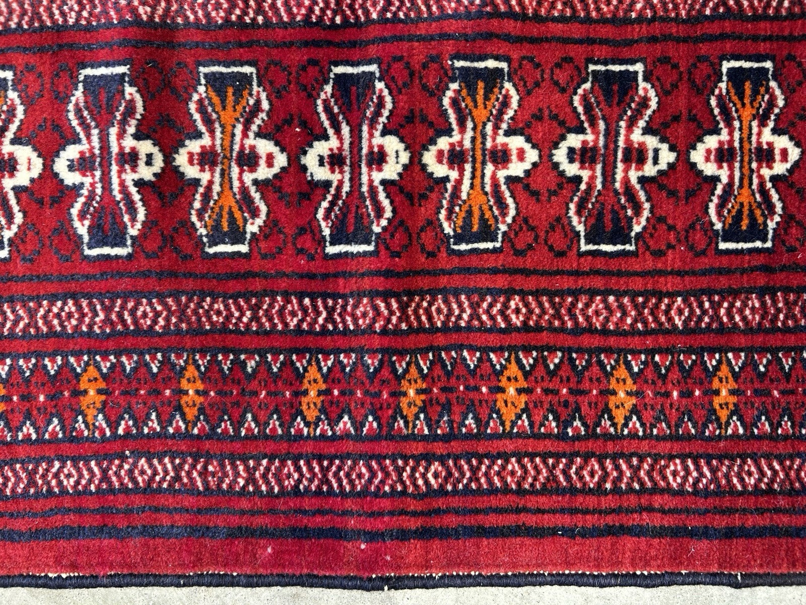 7’7”x10’ Hand-Knotted 100% Wool Pile Bokhara Area Rug - Carpet