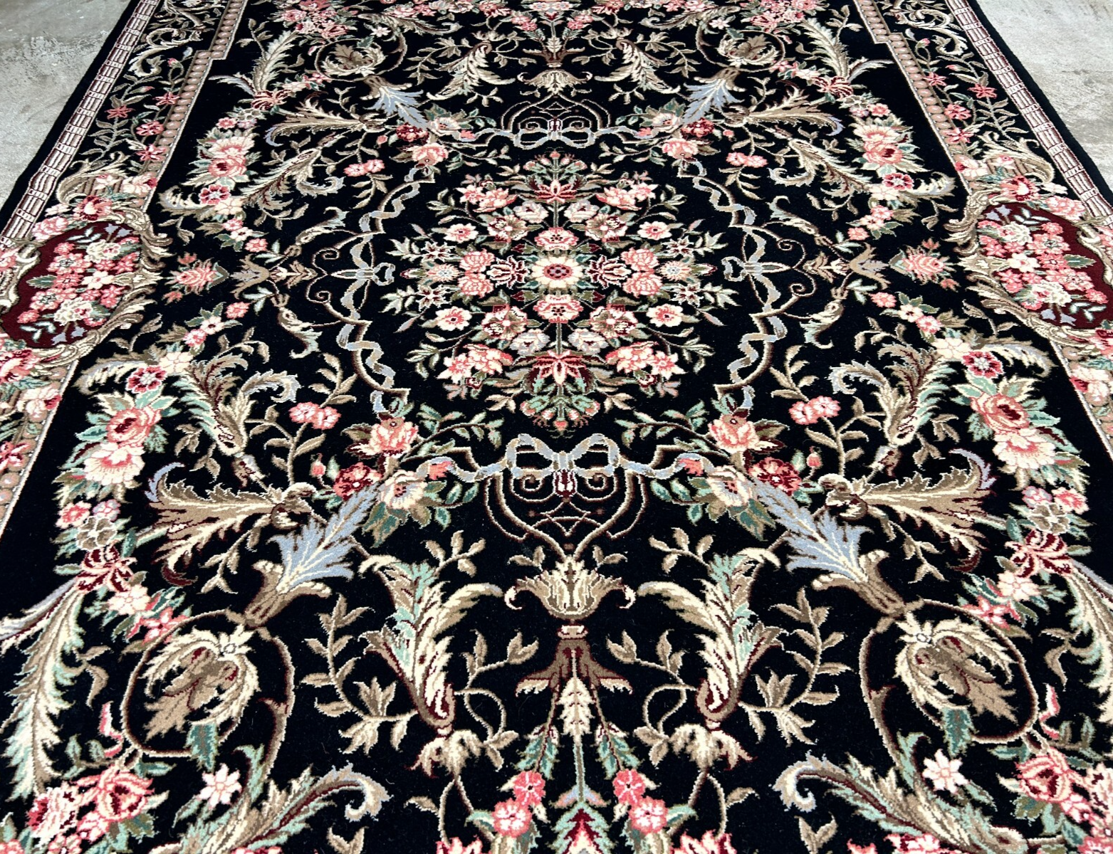 5'6"x8'6'' Hand-Knotted 100% Wool Pile Sino-Persiane Area Rug - Area Carpet