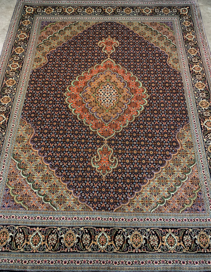 5'x6'10" Fine Hand-Knotted Wool & Silk Blend Tabrize Mahi Carpet - Area Rug