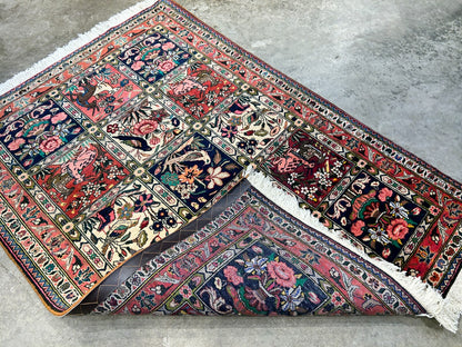 3'5"x4'10" Hand-Knotted 100% Lamb Wool Bakhtiarie Carpet - Area Rug