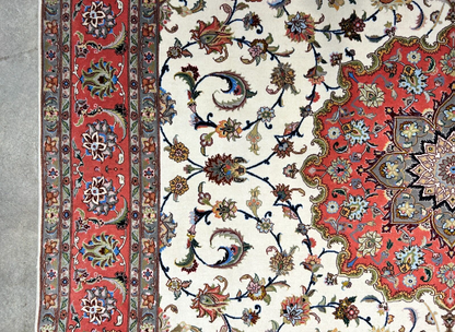 6'9"x8'1" Fine Hand-Knotted Wool & Silk Blend Tabrize Carpet - Area Rug