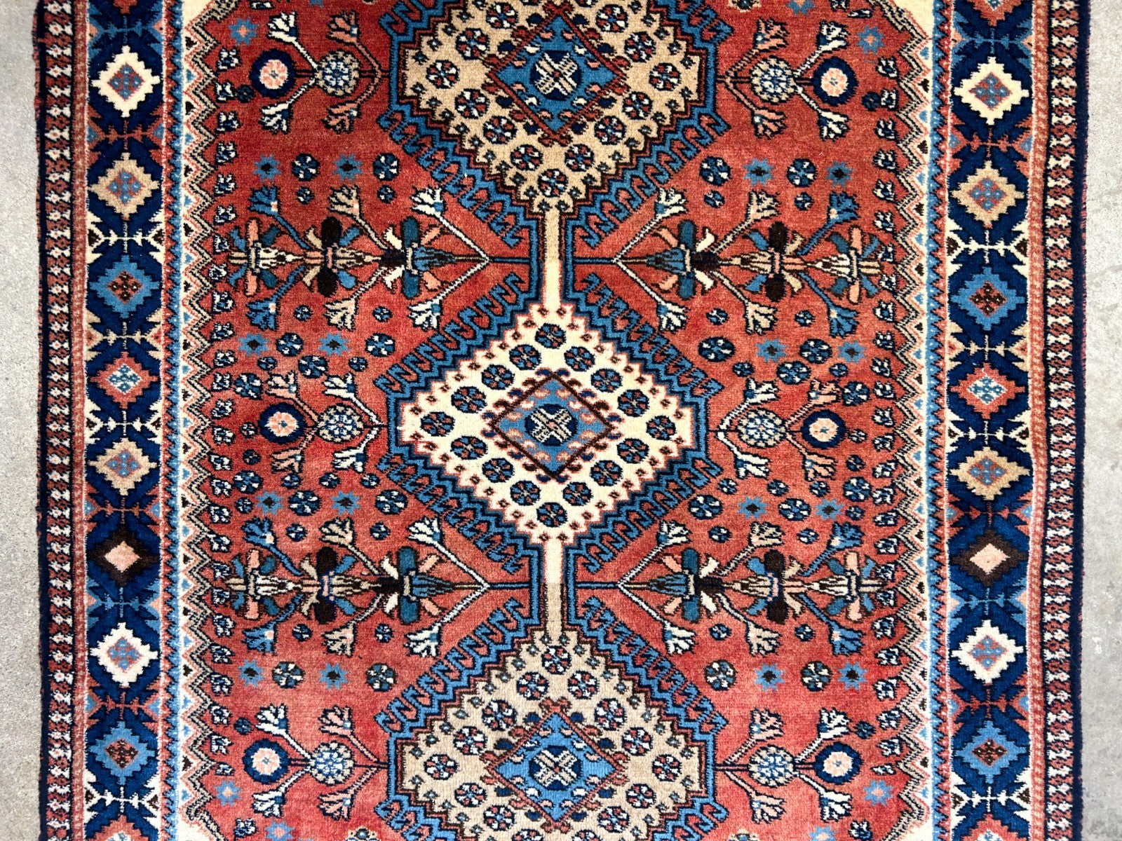 3'2"x5' Hand-Knotted 100% Wool Pile Yalamehe Rug
