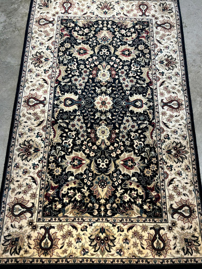 3'1"x5' Hand-Knotted 100% Wool Pile Lahovere Rug