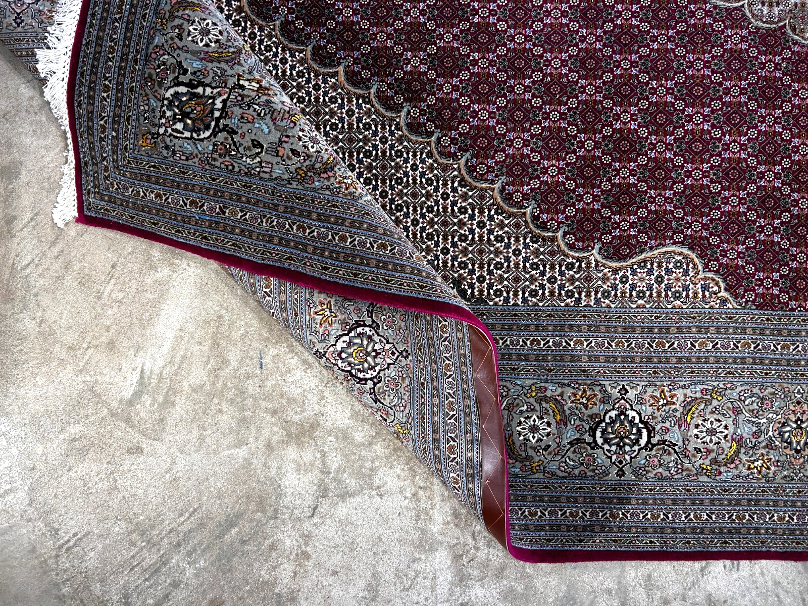 8'4"x11'6" Hand-Knotted Silk & Wool Tabrize Fish Style Area Rug - Carpet