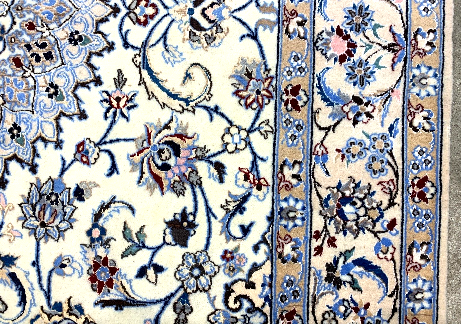 4'x6'6" Fine Hand-Knotted Wool & Silk Blend Naine Carpet - Area Rug