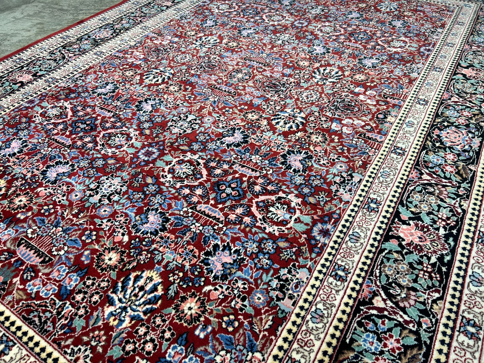 5'9"x8'9" Hand-Knotted 100% Wool Pile SinoPersian Carpet - Area Rug