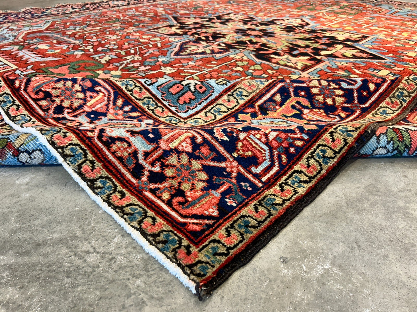 Collector Item - 9'6"x12' Antique Fine Lamb Wool Herize Serapy Hand-Knotted Rug