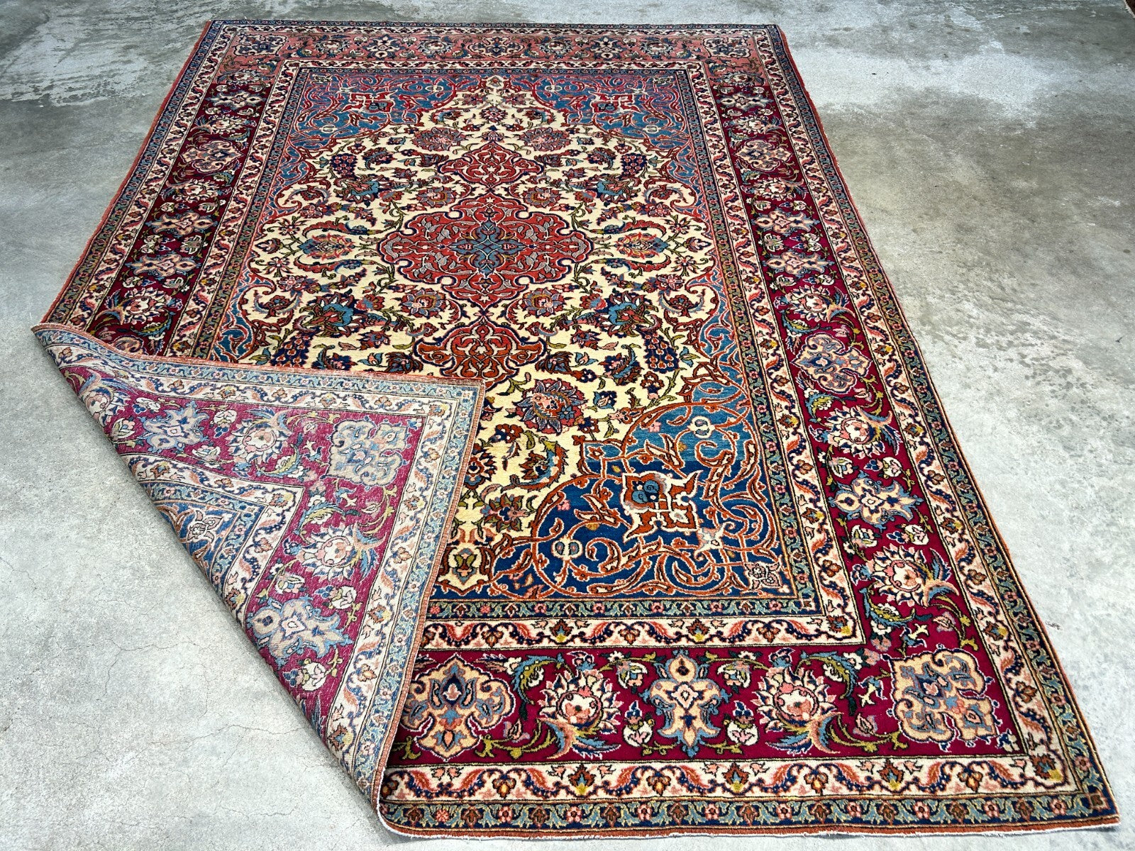 4'10"x6'7" Collector Antique Very Fine Hand-Knotted 100% Wool Isfahane Rug