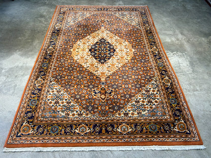 6'x9' Hand-Knotted 100% Wool Pile Bidjare Design Carpet - Area Rug