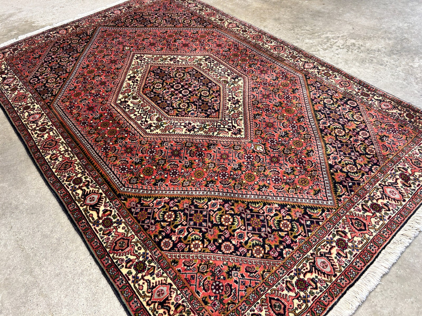 3'8"x5'7" Hand-Knotted 100% Wool Bidjare Carpet - Area Rug