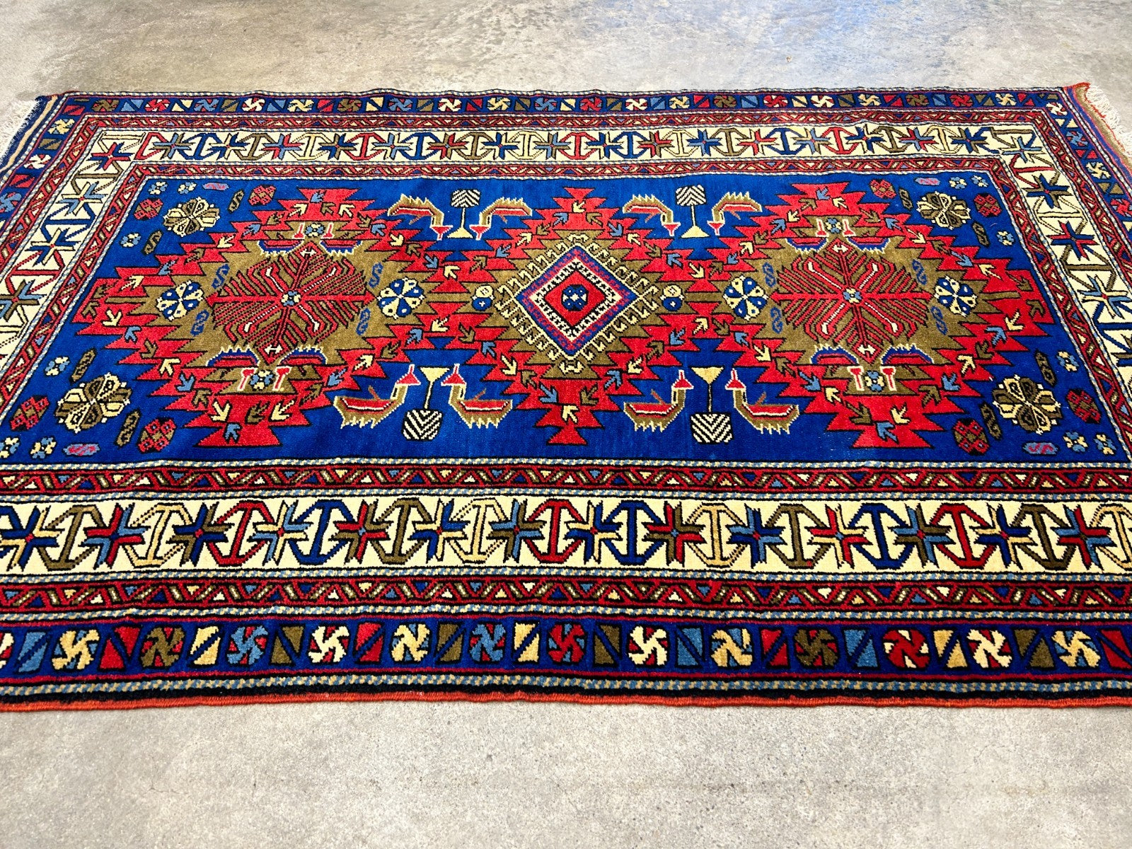 3'6"x5'9" Hand-Knotted 100% Wool Pile Yalamehe Rug