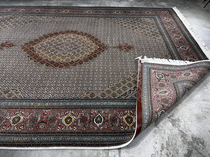 8'3"x11'1" Hand-Knotted Silk & Wool Tabrize Fish Style  Rug - Carpet