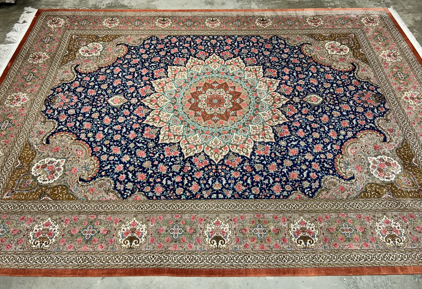 9'11"x13'6" Exquisite Signed Hand-Knotted 100% Silk Qume Rug