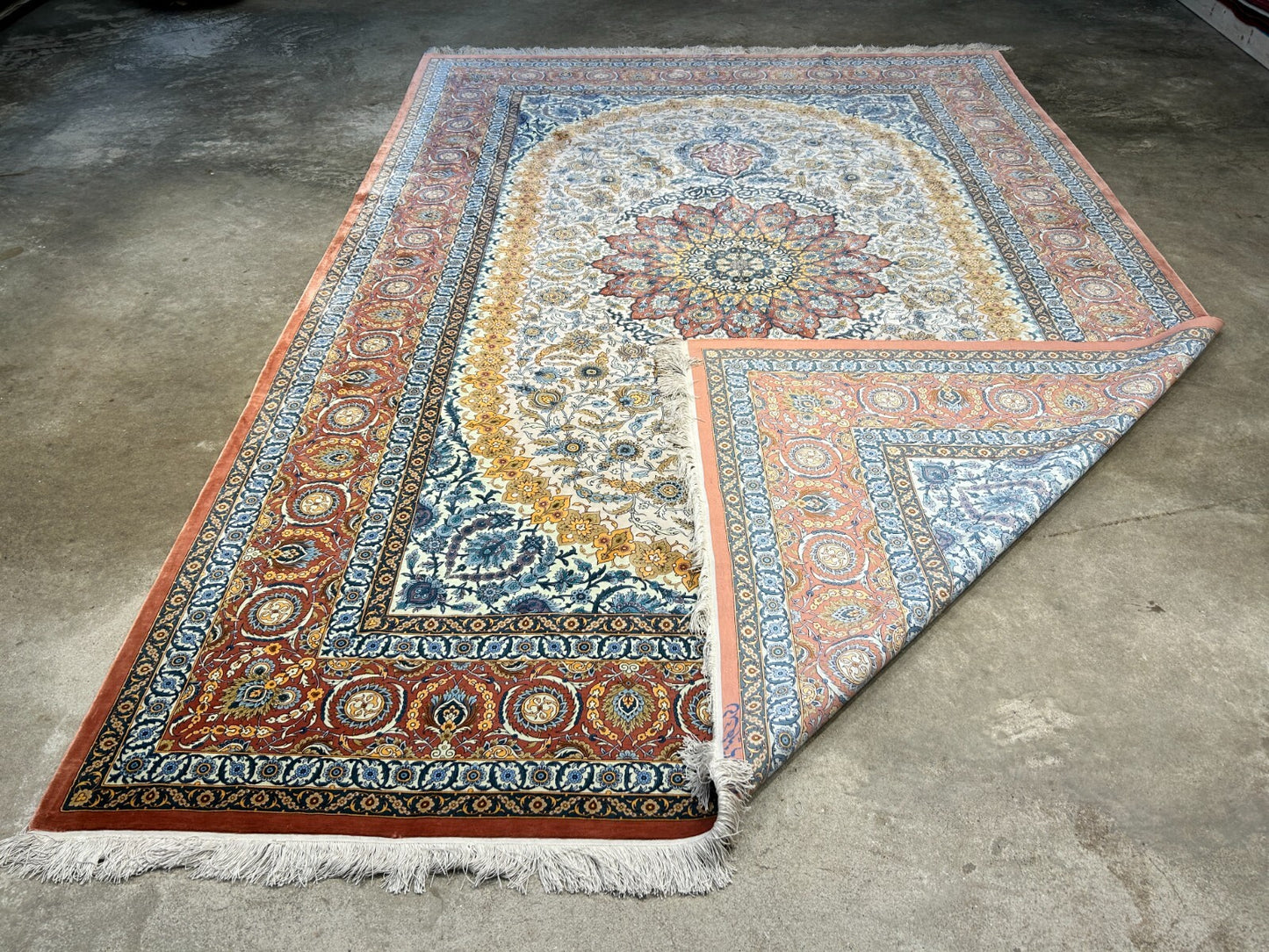 7'3"x10'7" Exquisite Extra-Fine Hand-Knotted 100% Silk Qume Carpet - Area Rug