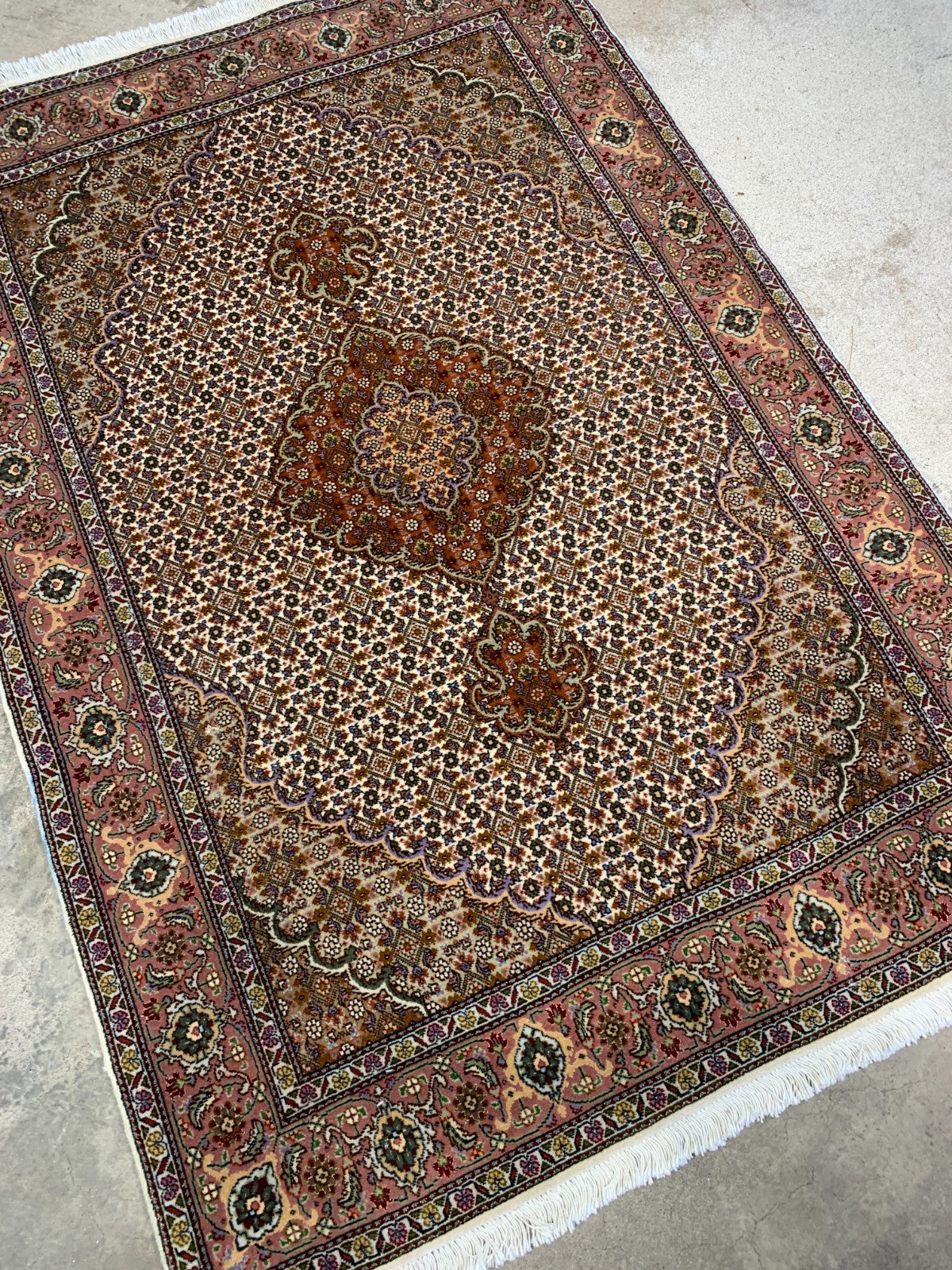 3'5"x4'10" Hand-Knotted Wool & Silk Tabrize Mahi Rug