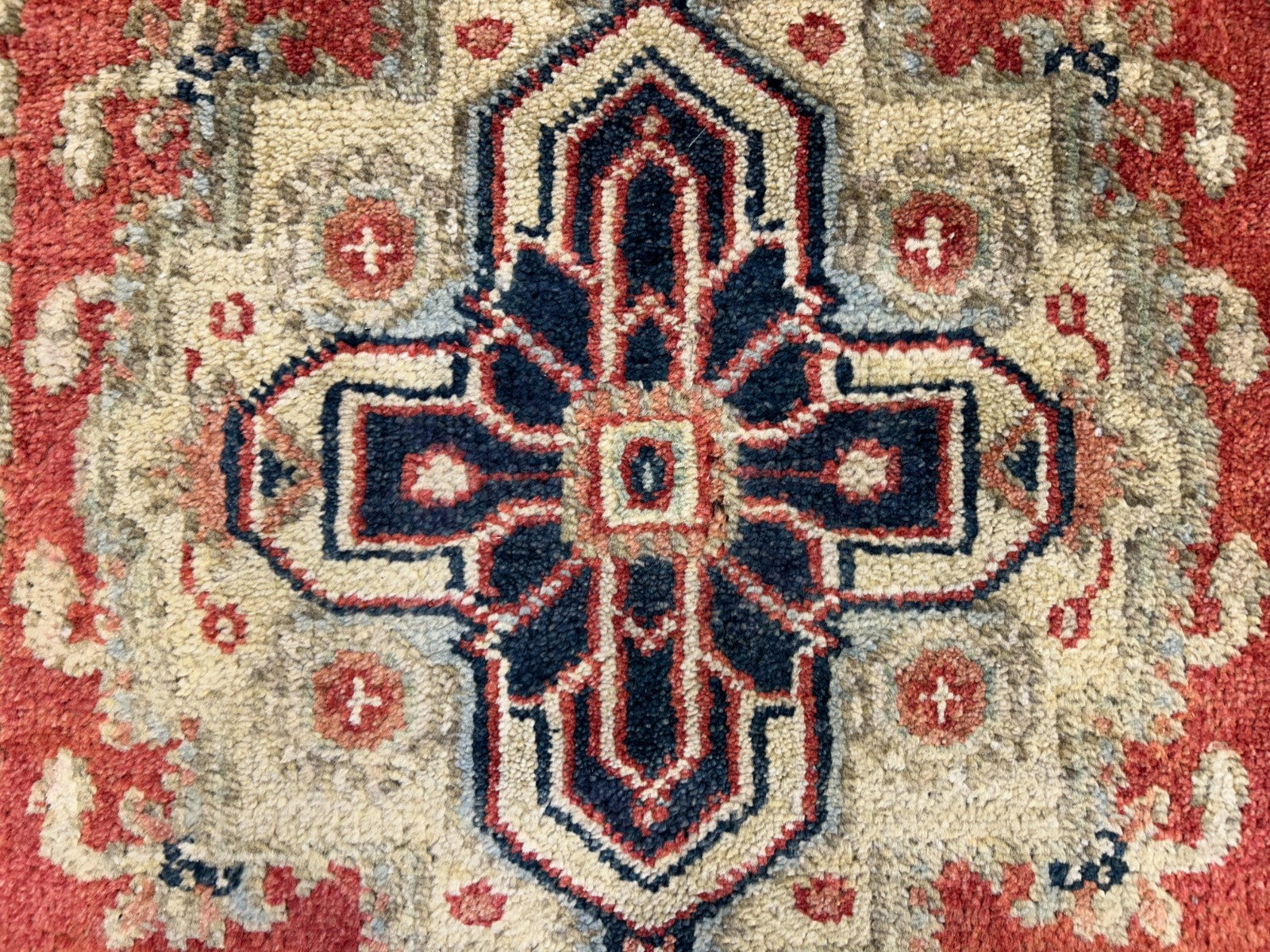 3’x5’ Hand-Knotted 100% Wool Indoserapi Area Rug - Carpet