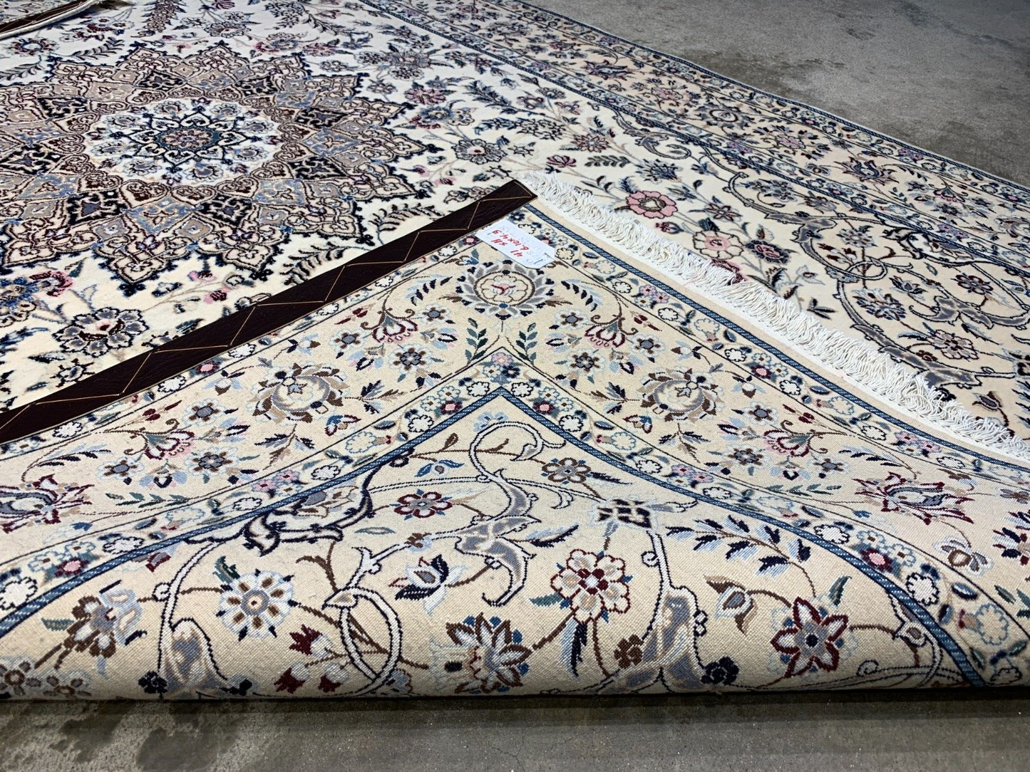 4'3"x6'10" Fine Hand-Knotted Wool & Silk Blend Naine Carpet - Area Rug