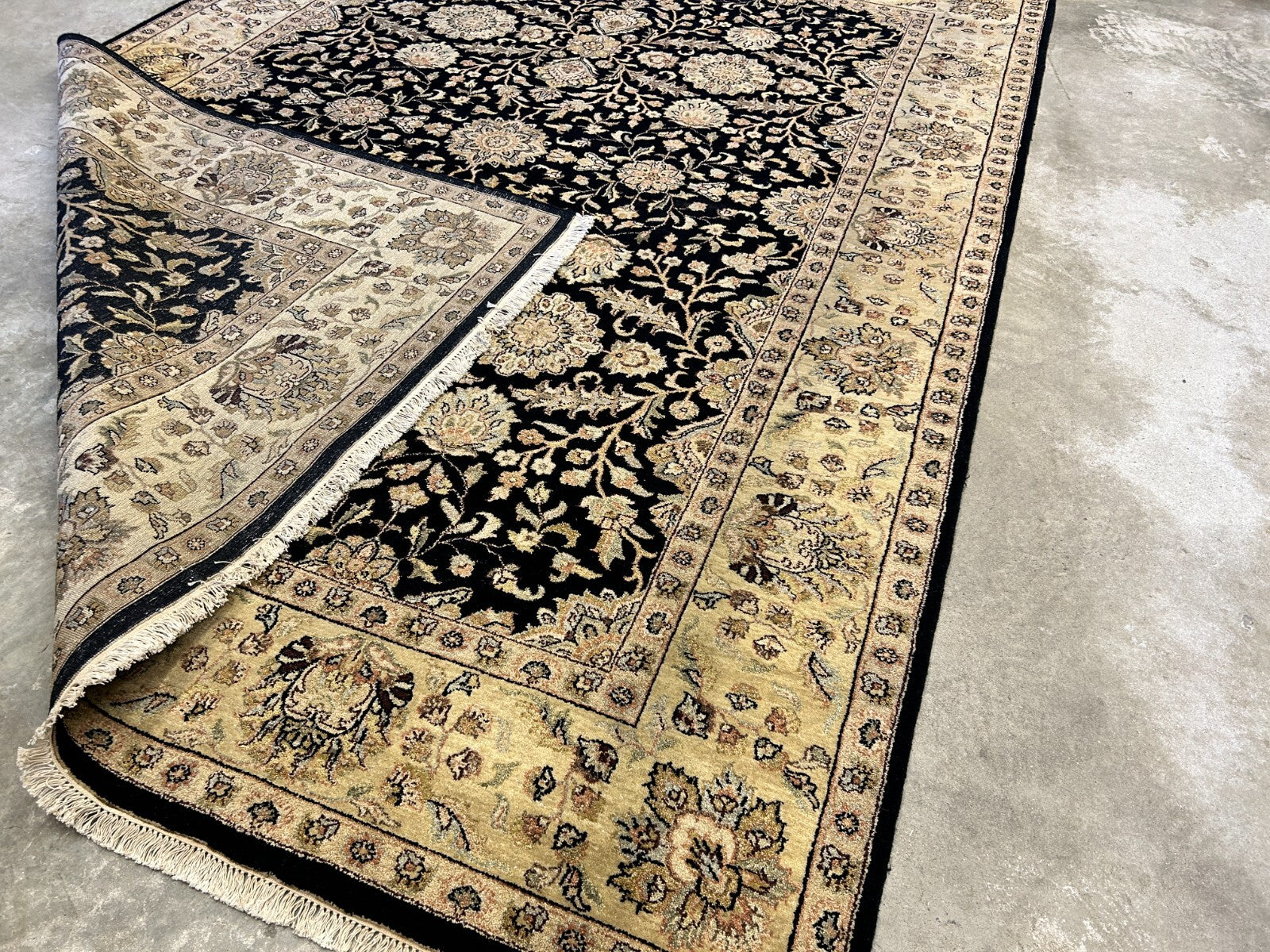 8'10"x12'7" Hand-Knotted 100% Lamb Wool IndoAgra Carpet - Area Rug