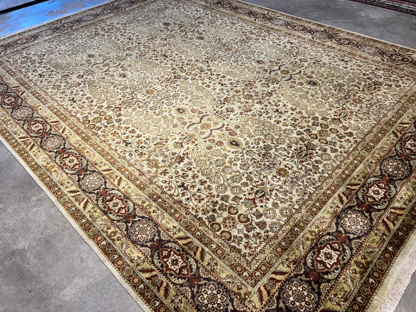 8'10"x11'10" Hand-Knotted 100% Wool Pile Oriental Rug