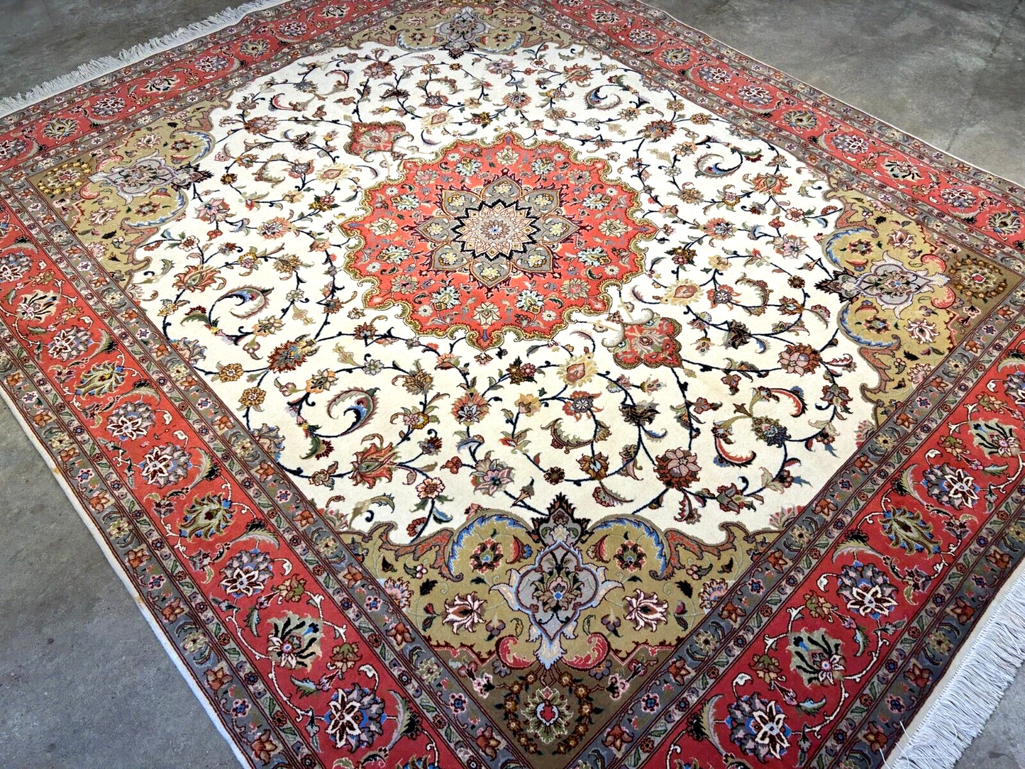 6'9"x8'1" Fine Hand-Knotted Wool & Silk Blend Tabrize Carpet - Area Rug