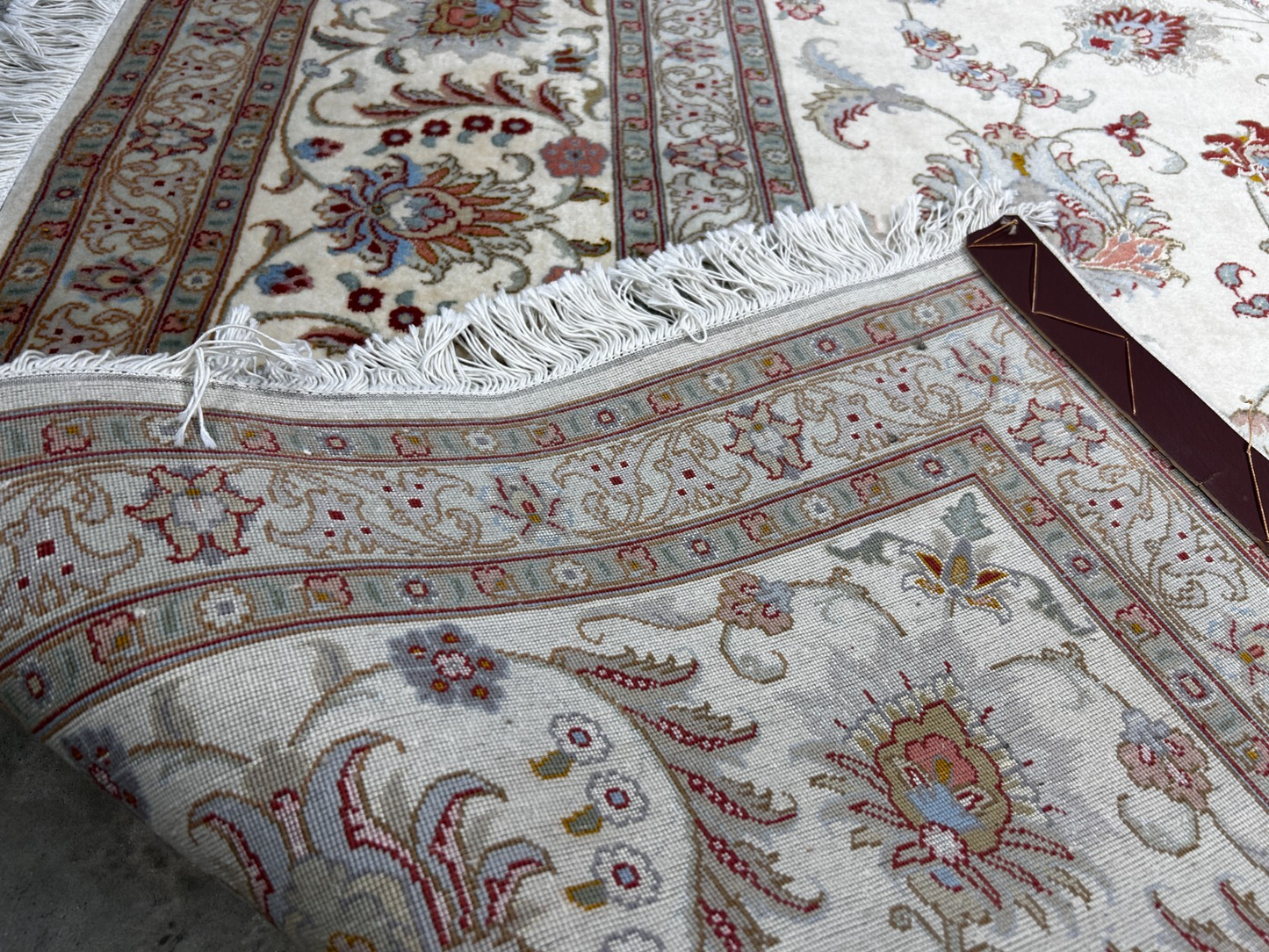 8'4"x11'6" Very Fine Hand-Knotted Wool & Silk Tabrize Rug