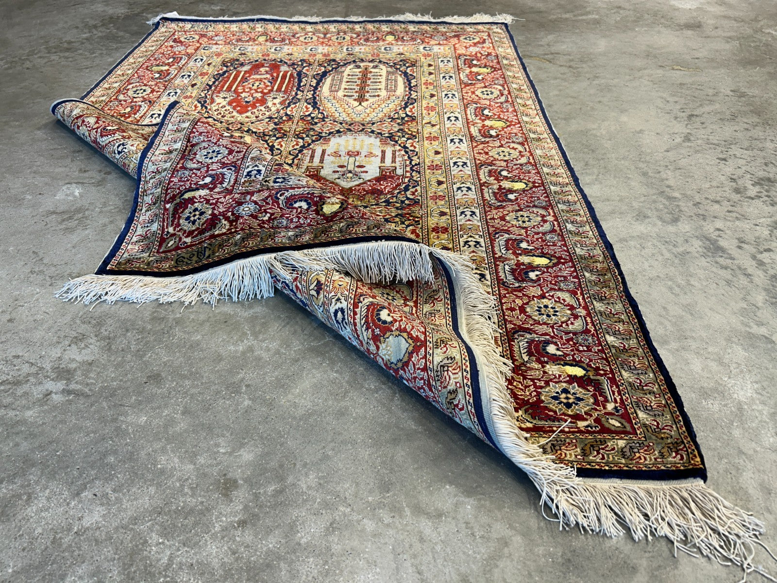 3'x4'5" Exquisite Fine Hand-Knotted 100% Silk Hereke Area Rug