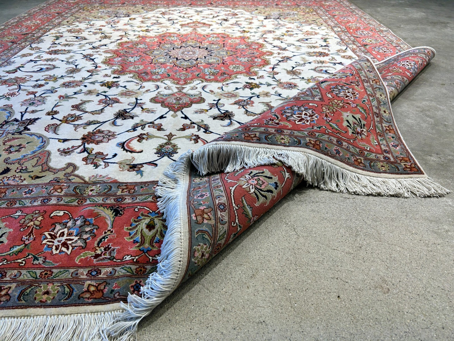 6'9"x8'1" Fine Hand-Knotted Wool & Silk Blend Tabrize Carpet - Area Rug