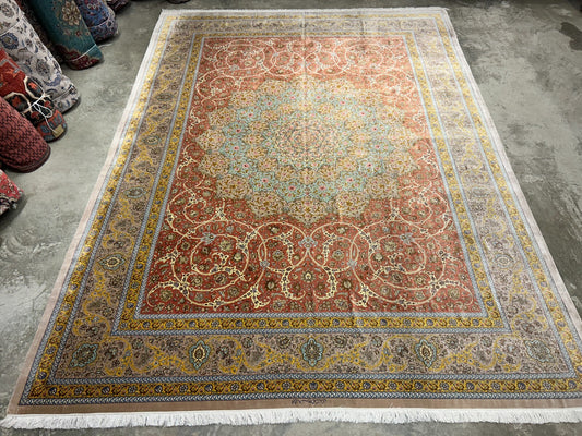 9'9"x13'4" Exquisite Signed Hand-Knotted 100% Silk Qume Rug
