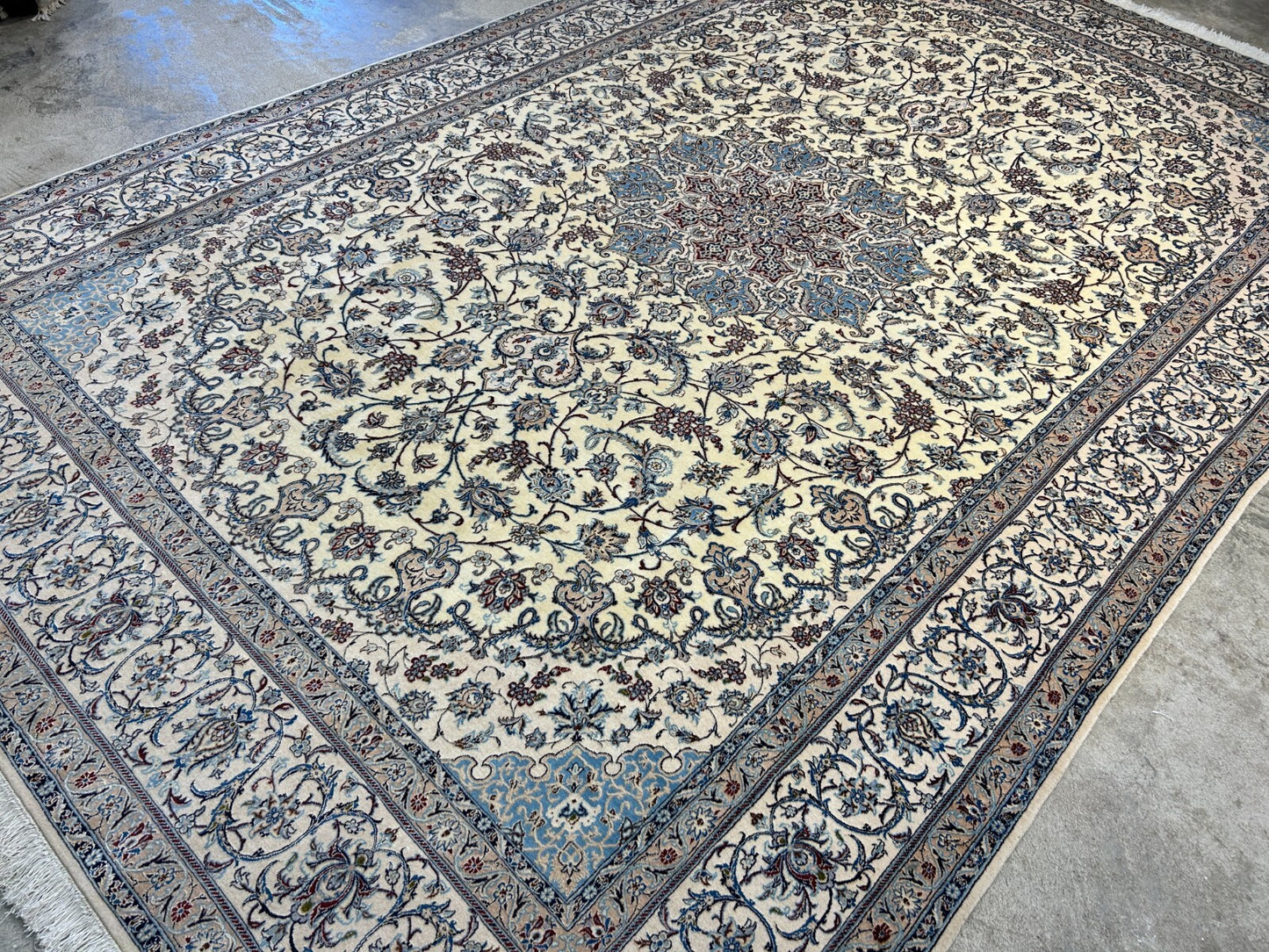 6'9"x10'7" Extremely Fine Hand-Knotted Wool & Silk Blend Naine Carpet - Area Rug