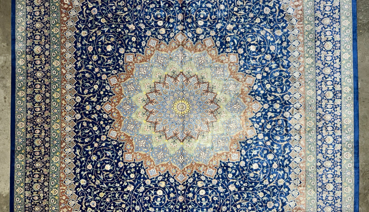 10'1"x13'1" Exquisite Signed Hand-Knotted 100% Silk Qume Rug