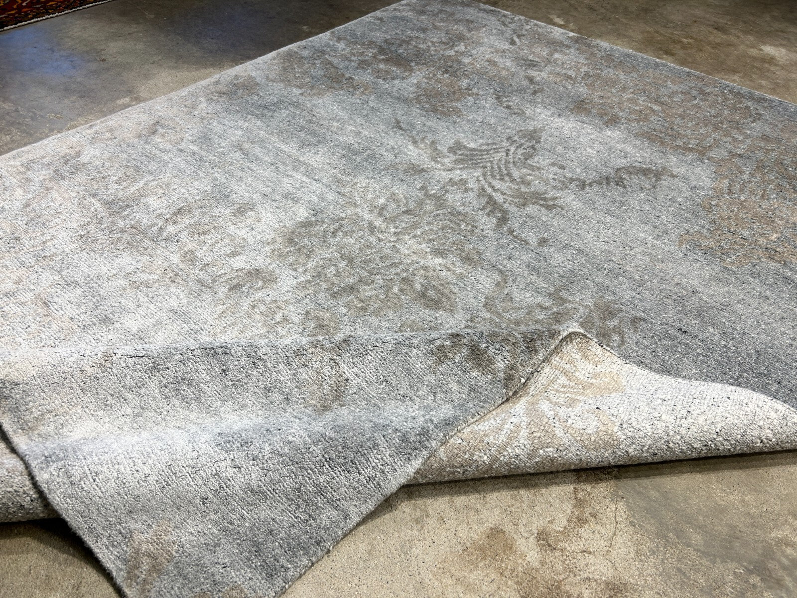 5'8"x7'10'' Hand-Knotted Wool & Silk  Pile Modern Area Rug - Carpet