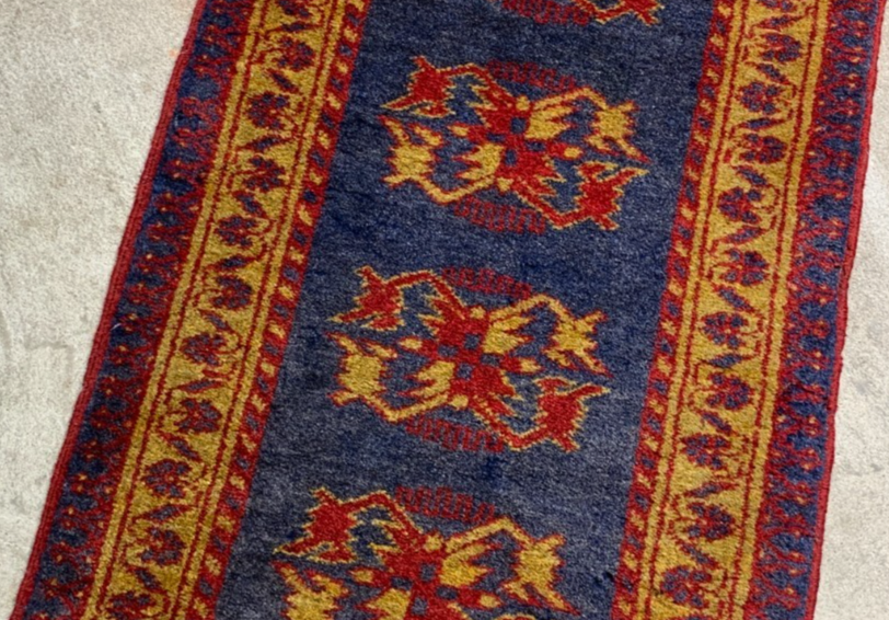 1'6"x4'0" Hand-Knotted 100% Wool Pile Oriental Runner Rug