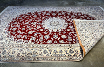 6'7"x9'6" Fine Hand-Knotted Wool & Silk Naine Rug - Area Carpet
